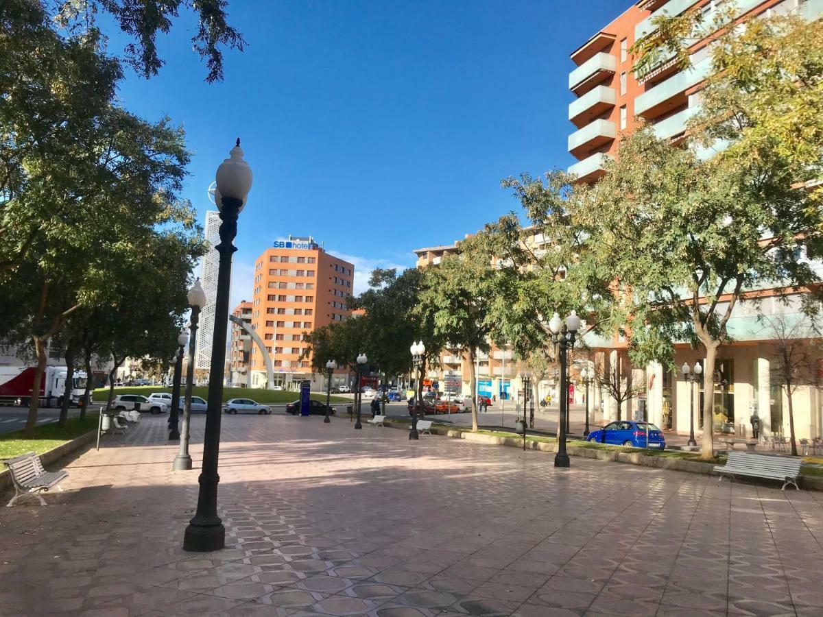 Apartment Rambla Tarragona Free Parking Exteriér fotografie